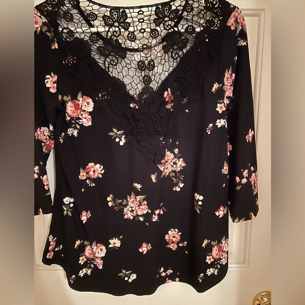 Women’s Blouse